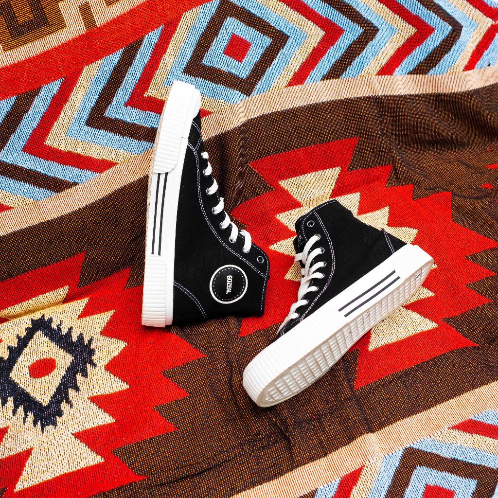 Ryo Black Shoes